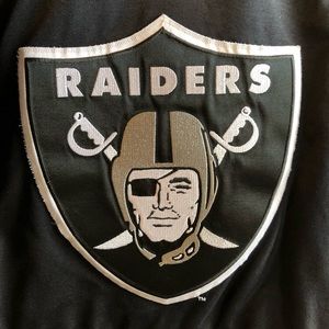 Vintage Nike NFL Raiders Mens Jacket